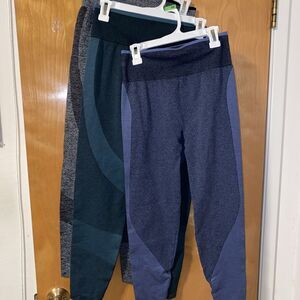 Pink Victoria Secret Seamless Legging Sz M (3) Pair